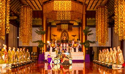 今月の行事の背景